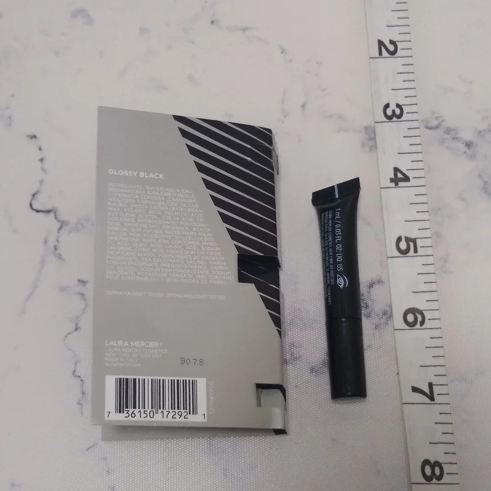 Laura Mercier Caviar Volume Mascara Mini Travel Size .03 Oz